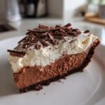 Chocolate Peppermint Mousse Pie